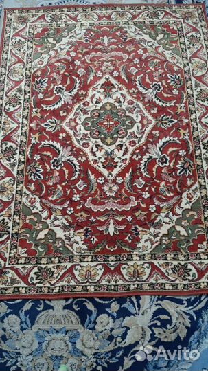 Ковер шерстяной