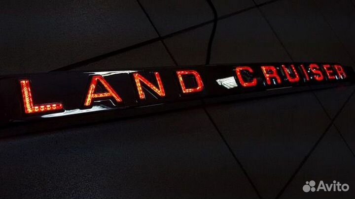 Land Cruiser 200 LED Планка на заднюю дверь M6CC1