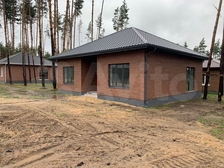 Коттедж 100 м² на участке 6 сот.