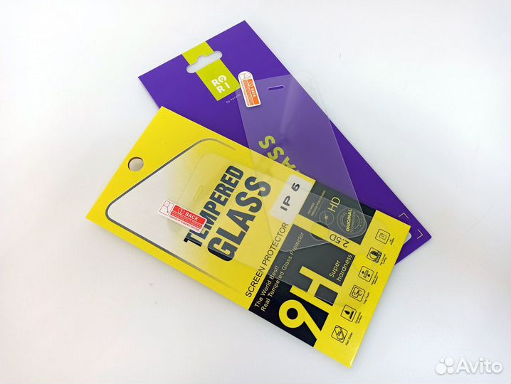 Защитное стекло на iPhone 5 / iPhone 5s