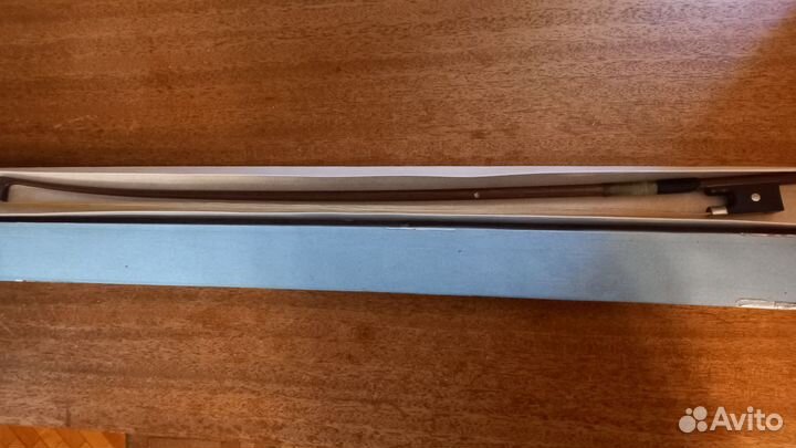 Б/у скрипичный смычок 2/4 Strunal