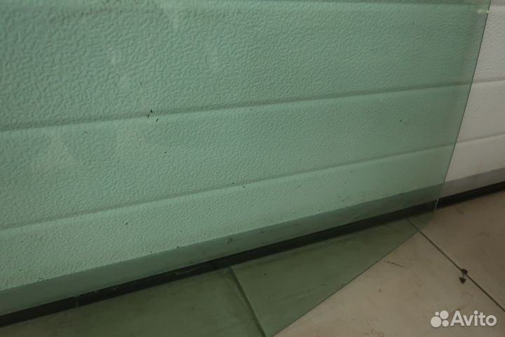 Стекло двери заднее правое Skoda Fabia 2 хэтчбек