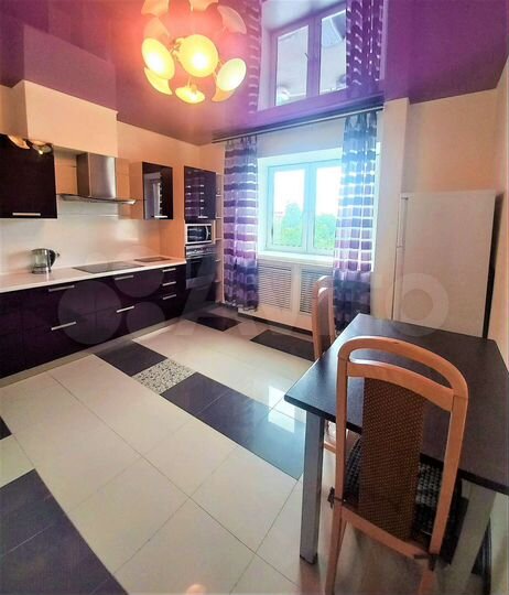 2-к. квартира, 60 м², 3/9 эт.