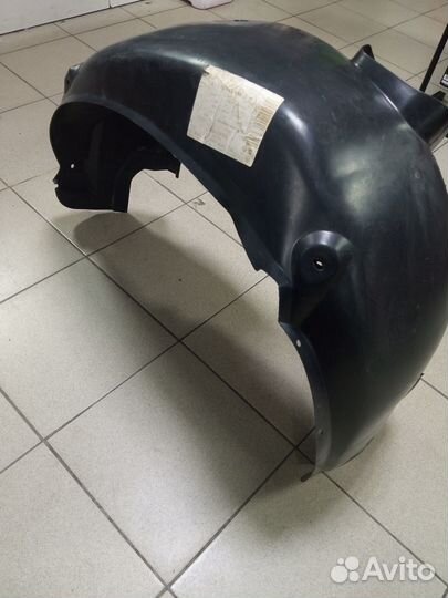 Подкрылок задний левый Шкода Skoda Октавия Octavia