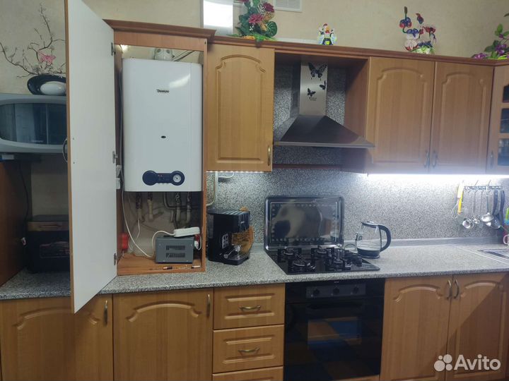 Кухонный гарнитур угловой б/у