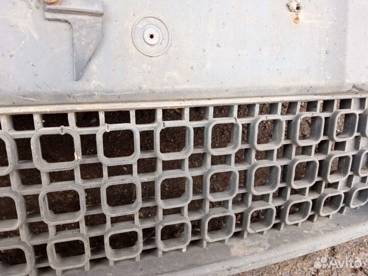 Решетка в бампер Ford Fusion