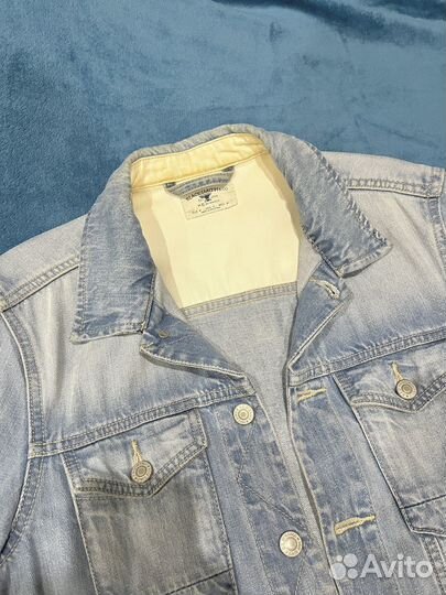 Джинсовая куртка mango man