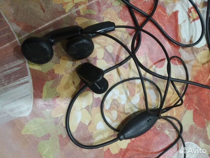 Наушники