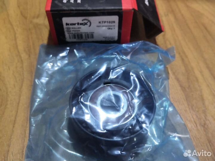 Ролик приводного ремня VW touareg Q7 audi 2.7-4.2