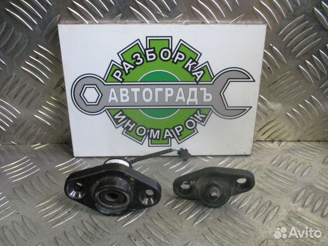 Ответная часть замка двери Volkswagen Caddy 3 07г