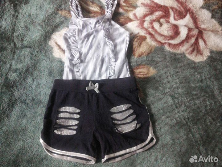 Купальник слитный для девочки, шорты