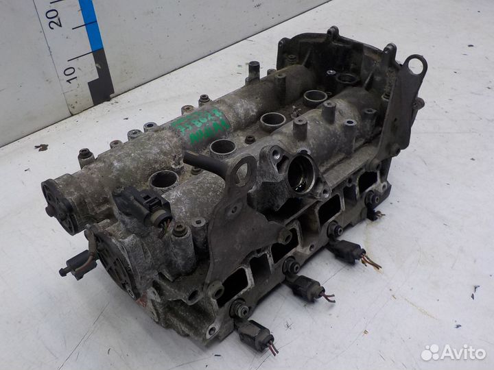 Б/У Головка блока цилиндров (ГБЦ) Audi A1 2010