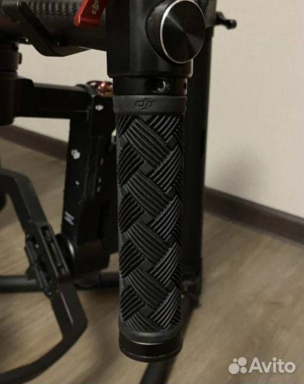 Стабилизатор DJI ronin M