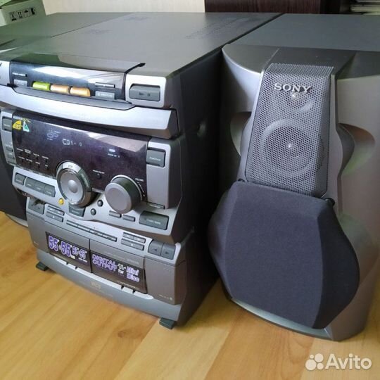 Музыкальный центр Sony RX70