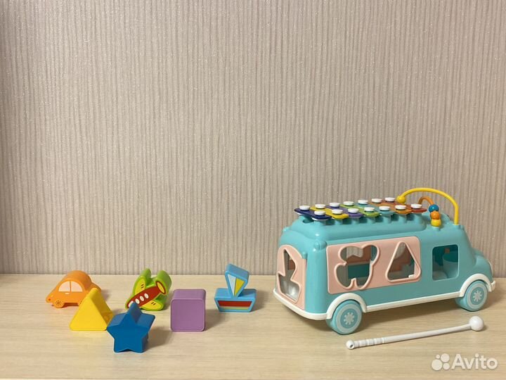 Развивающая игрушка- сортер Музыкальный автобус