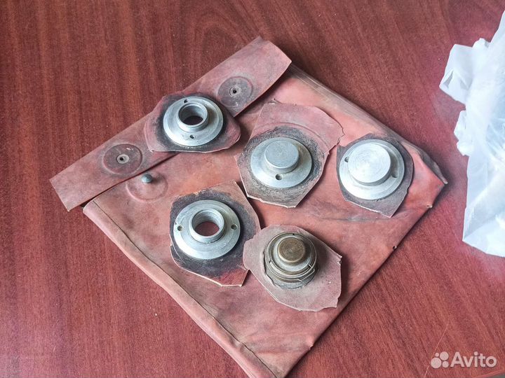 Клапана для рез лодки, избыточного давления