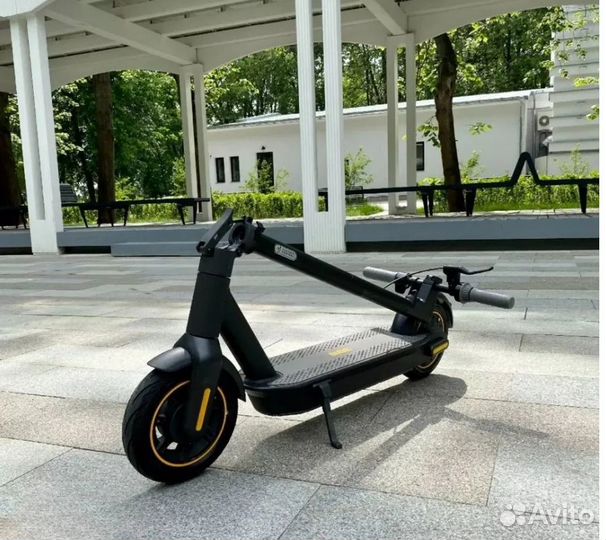 Электросамокат Ninebot KickScooter Max G30P