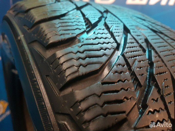 Nokian Tyres Hakkapeliitta R2 215/55 R16