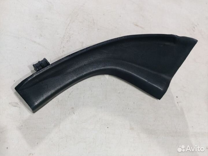 Накладка жабо Toyota Rav 4 XA30 3zrfae 2011