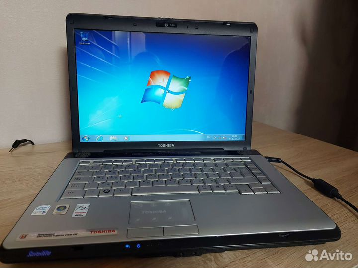 Ноутбук toshiba