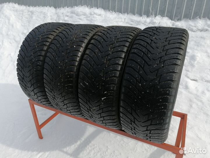 Nokian Tyres Hakkapeliitta 8 SUV 265/50 R19 110T