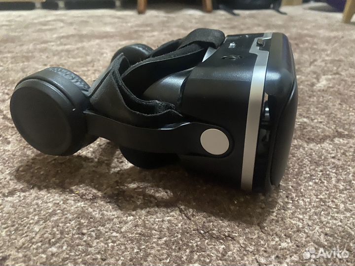 VR очки для телефона с джойстиком