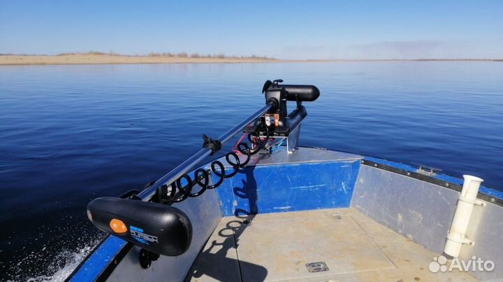 Держатель штанги электромотора (плюс в Т-паз)