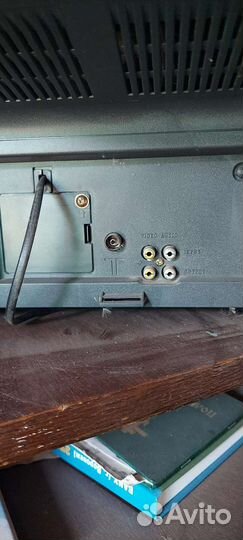 Телевизор JVC