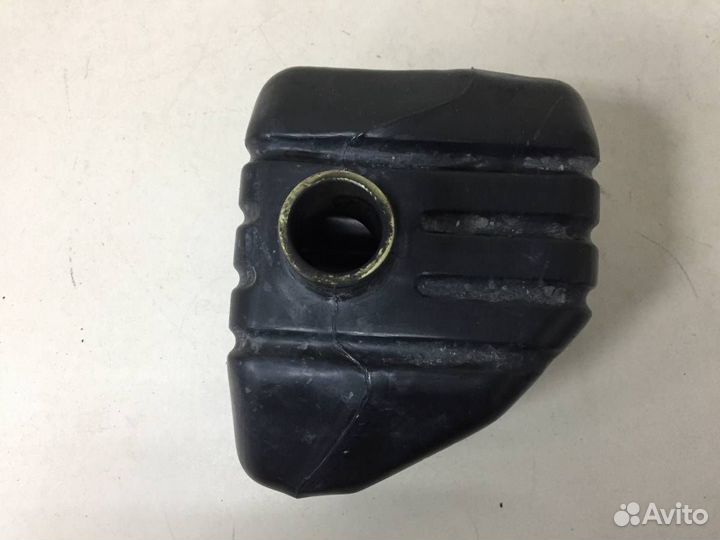 Резонатор воздушного фильтра Toyota Land Cruiser J