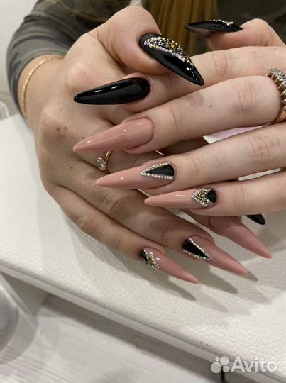 Наращивание ногтей