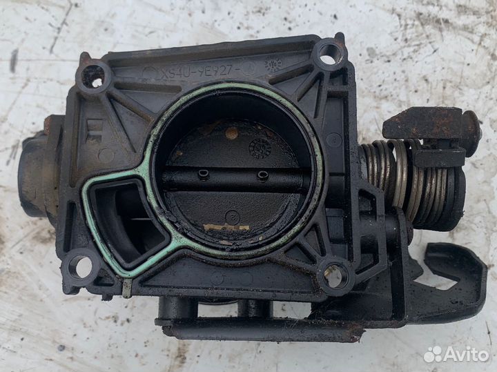 Дросельная заслонка Ford Focus