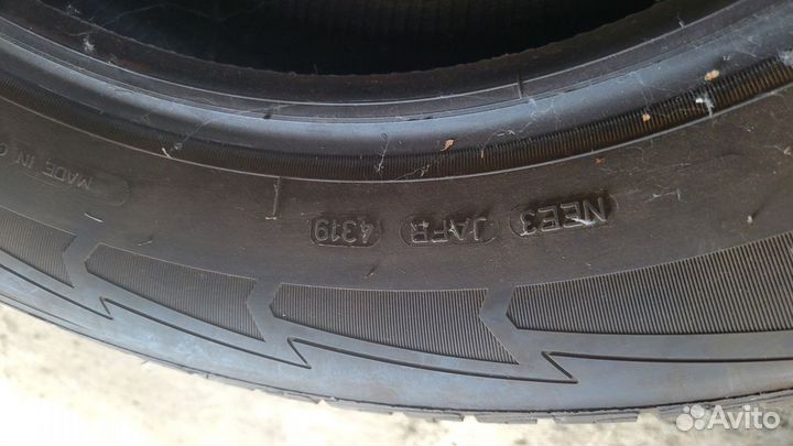 Goodyear UltraGrip Performance+ SUV 215/65 R17 99V