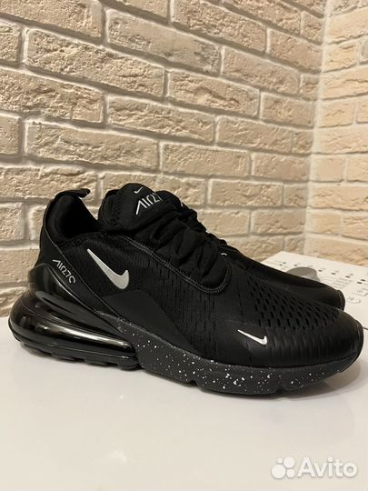 Кроссовки nike 44 р, новые