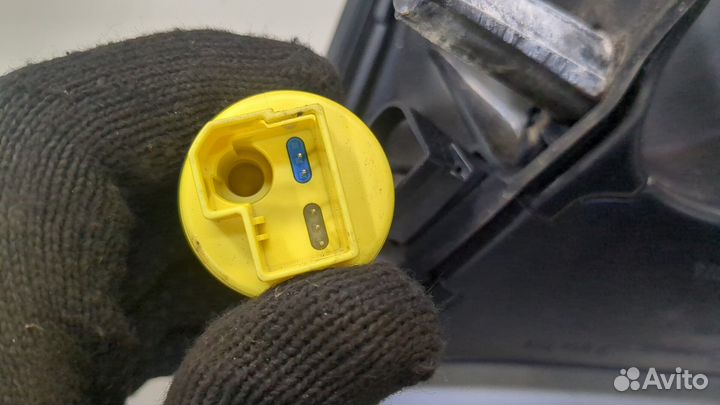 Зеркало боковое правое BMW 7 F01