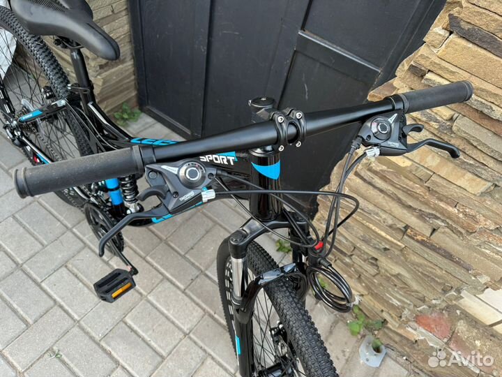 Новые двухподвесные 27.5 колеса,рама 15