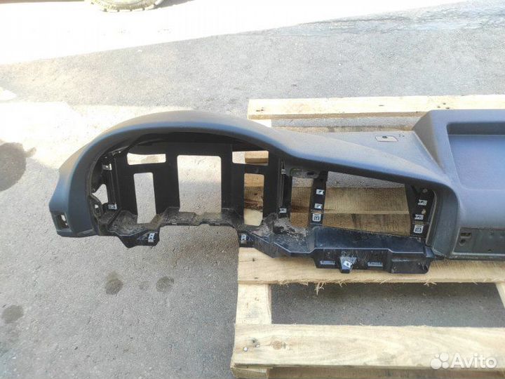 Накладка панели приборов верхняя Man Tgx