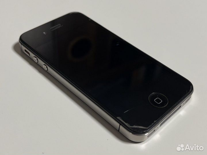 Телефон iPhone 4s 64gb