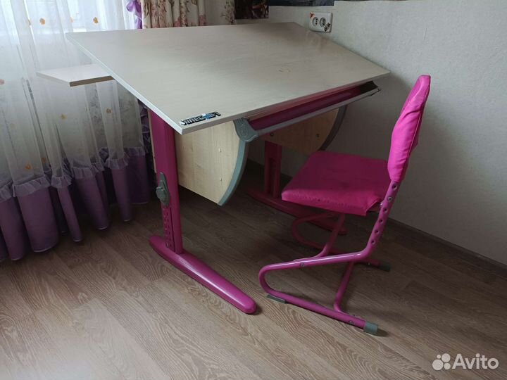 Письменный стол для школьника бу