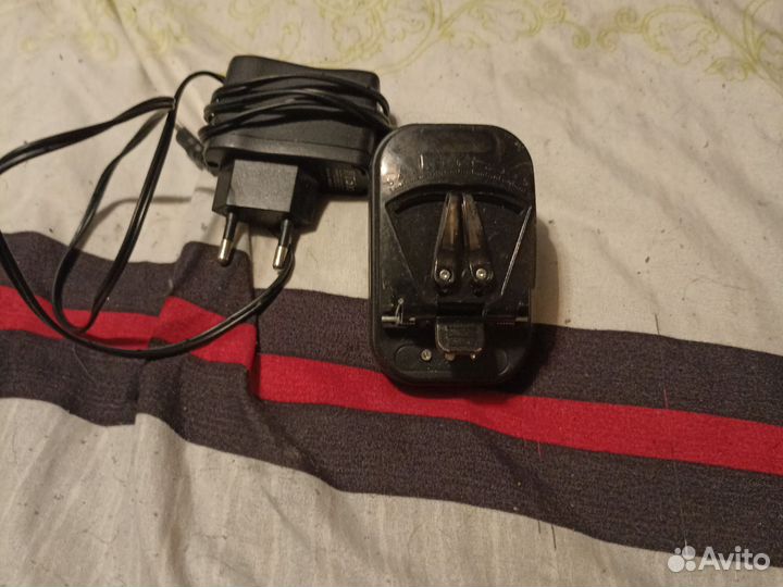 Зарядки для телефонов