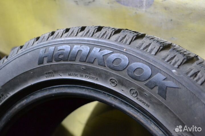 Hankook Winter I'Pike W409 205/55 R16