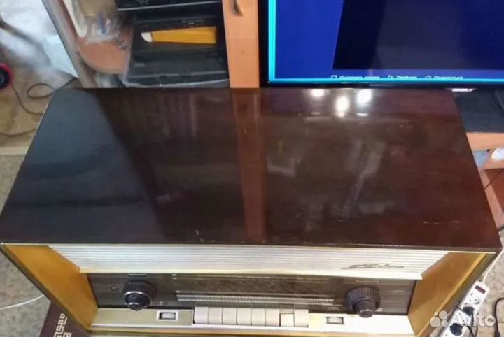 Ламповый приемник Saba Freudenstadt 100