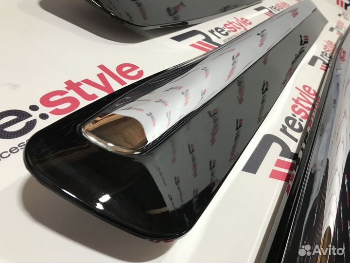 Молдинги дверей Lexus LX570 2012-2015