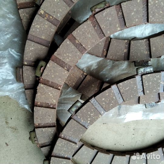 Поршни на яву, чезет