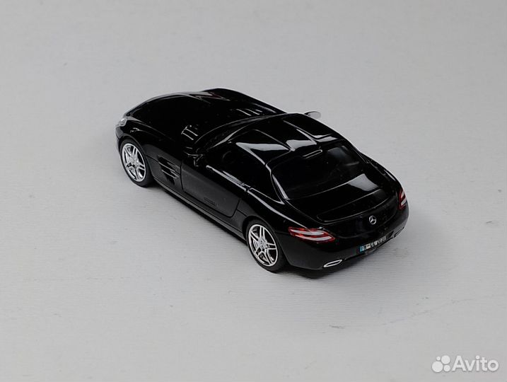 Mercedes Benz SLS (R197) 2010-2014. Roadster