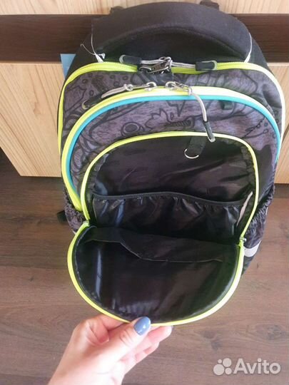 Рюкзак школьный для мальчика новый