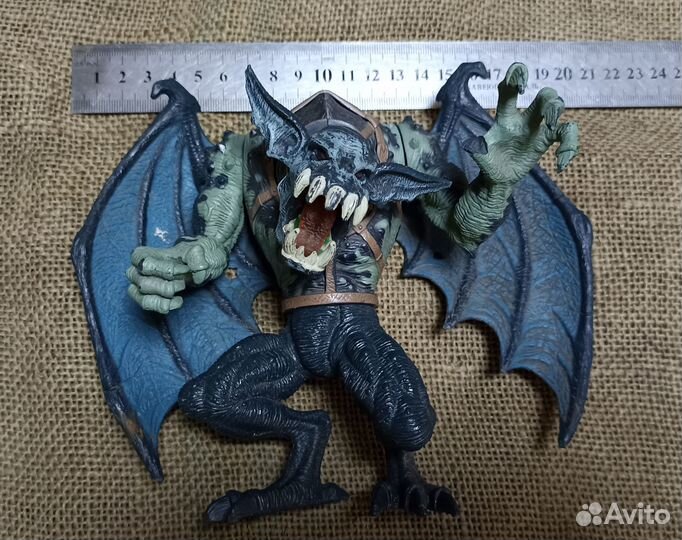 Игрушки монстры