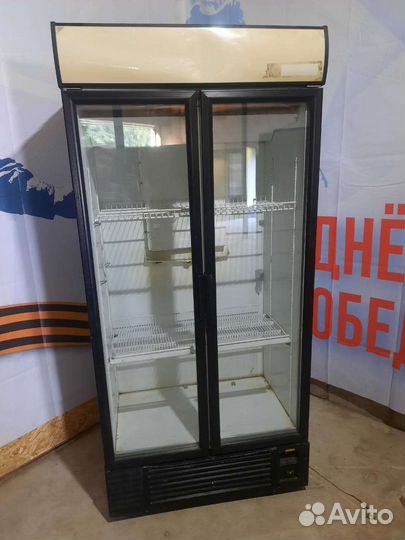 Холодильная витрина бу