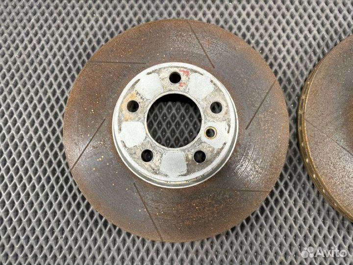 Тормозной диск передний Bmw X5 E70 N52 2007