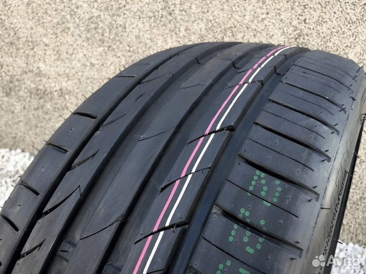 Tracmax X-Privilo TX3 245/40 R18 94Y