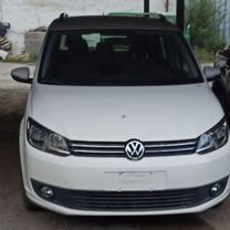 Volkswagen Touran 1.5 MT, 2018, 61 000 км, с пробегом, цена 720 000 руб.